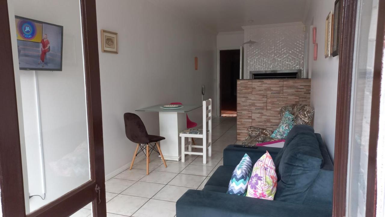 Cozinha Equipada Em Apartamento Para Alugar Em Torres Rs ภายนอก รูปภาพ