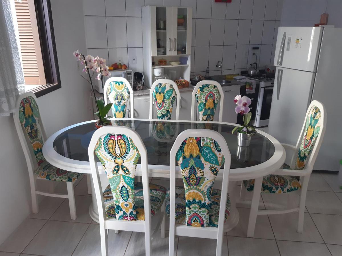 Cozinha Equipada Em Apartamento Para Alugar Em Torres Rs ภายนอก รูปภาพ